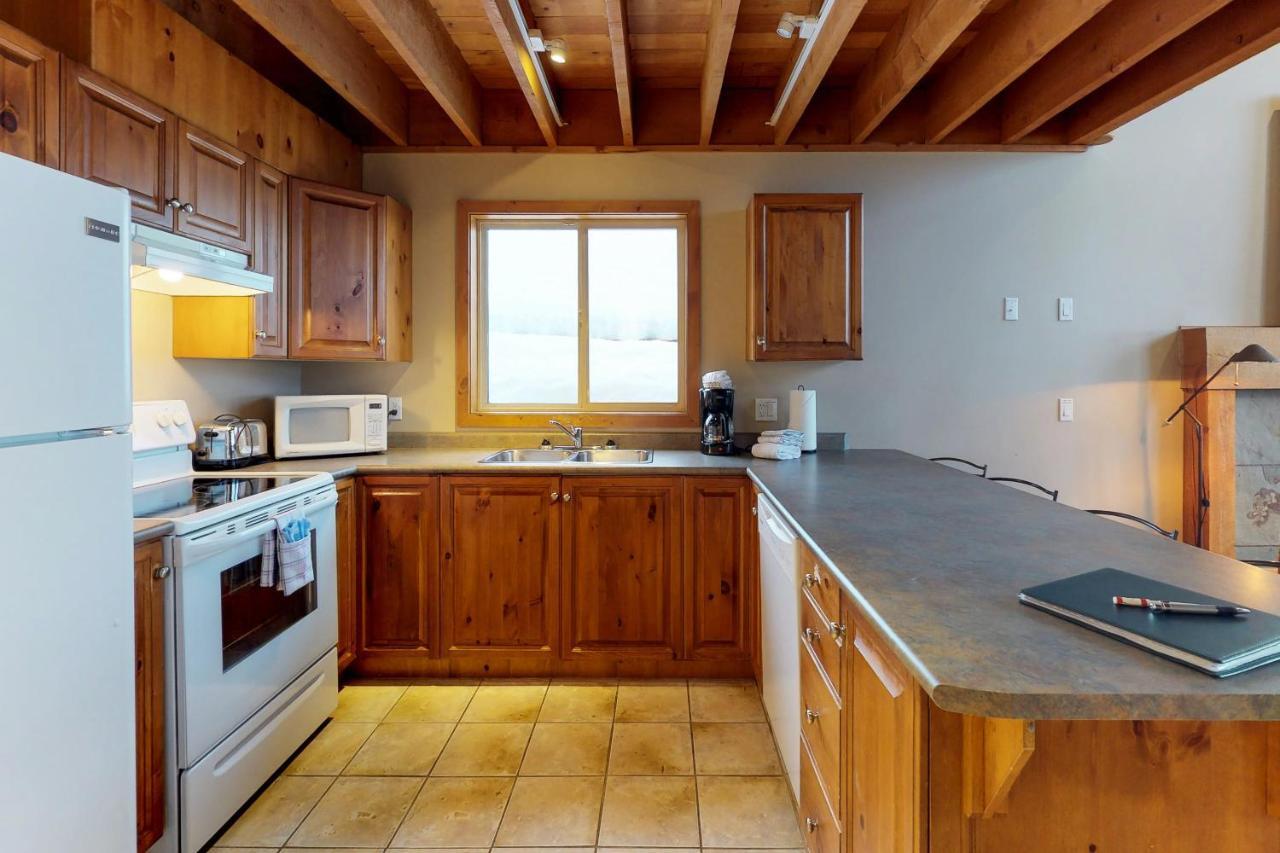 Apartment Arolla D Big White Ski Resort
